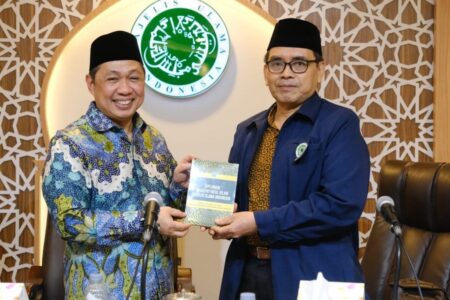 Wamenlu Anis Matta Paparkan Korelasi Indonesia dan Geopolitik Dunia di MUI